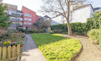 JOIVY Secluded Brewery Apartment