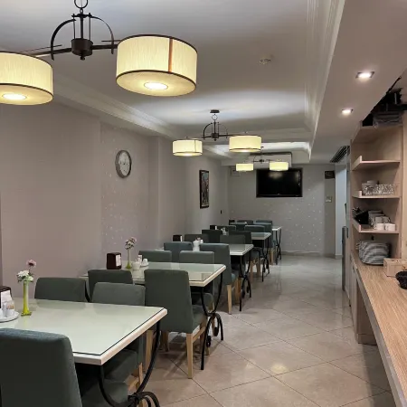 Gul Hotel Отели рядом с достопримечательностью «Левент-Маслак»