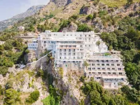 Grand Hotel Tritone Các khách sạn gần Tramonti