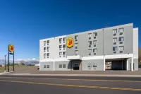 Super 8 by Wyndham Colo. Sprs. Garden of the Gods Hotels in Colorado Springs