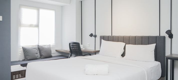 Warm and Simply Studio Room at Urbantown Serpong Apartment Hotels in Ciputat