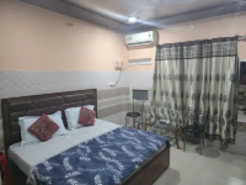 Hotel Kailash Parvat Hotels in Una