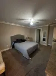 Spacious 4-bedroom house in charming Hobbs with AC, WiFi