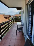 Cozy Apartment with Lake View for 6 Guests Hotels in 