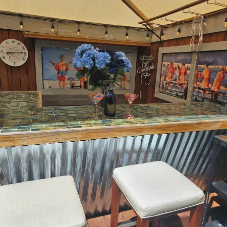 Liberty hill Executive Inn