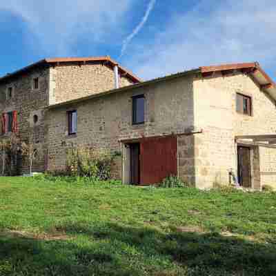 Domaine du COQ en PAT Hotel Exterior