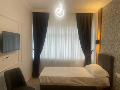 Ay Butik Otel Hotels near Haci Fethi Cami