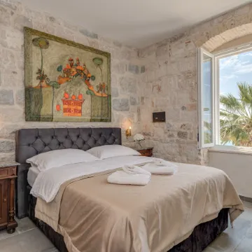 Grand Promenade Suite - Tale of the Sea