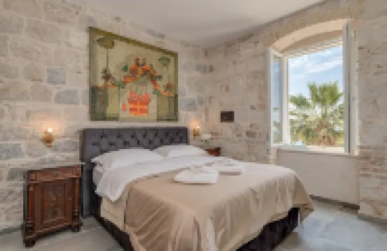 Grand Promenade Suite - Tale of the Sea