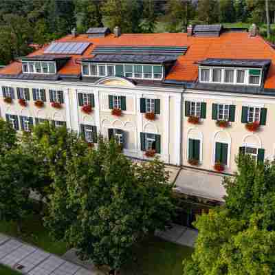 Hotel Slatina Hotel Exterior