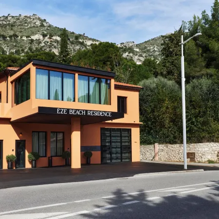 EZE Beach Residence