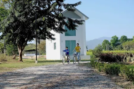 Naoat Resort Farm & Cafe Отели рядом с достопримечательностью «Mae Ngad Dam»