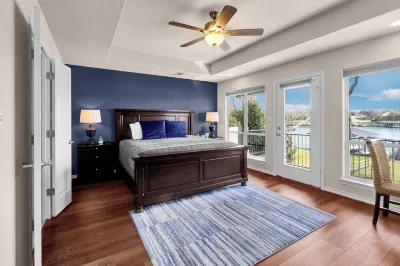 Relax, Play, Repeat! 5 Star Lakefront Retreat - Hot Tub, Dock, Cabana, Game Room