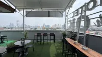Hotel WITH OK