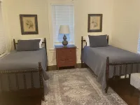 Masters Rental!  Charming 2-bedroom house with AC and WiFi in lovely Augusta