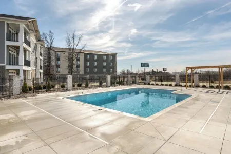 Luxe Escape Near DT Indy Отели в г. Уорт Тауншип