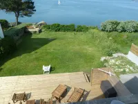 beautiful 3 bedroom house,panoramic view, ocean access