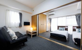Grande Famille Shimanouchi Dotonbori Condo
