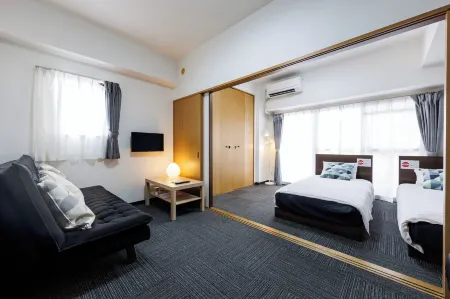 Grande Famille Shimanouchi Dotonbori Condo