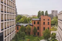 Aura - Spokojna Przysta w Nowym Porcie