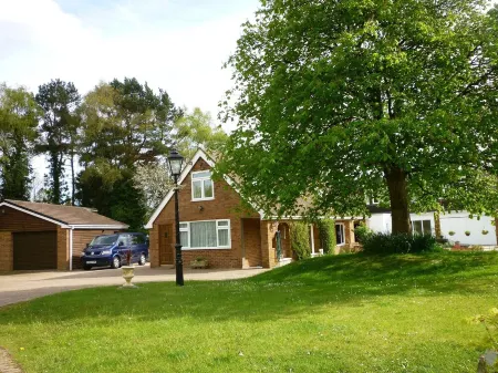 Accessible Holiday Let In Secluded Location Отели в г. Литчетт Минстер энд Аптон