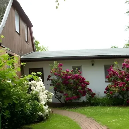 Ruhige, Kleine, Haustierfreundliche Ferienwohnung in Direkter Strandnähe