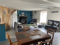 Maison Pour une Escale ou Pour se Détendre Toute Équipée et Très Bien Située