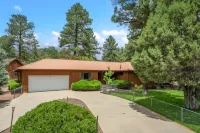 Dog Friendly, Fully Gated, Private Cabin by Fool Hollow Lake