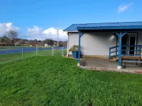 Over the river and to the beach Hotels in Ilwaco