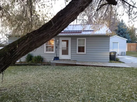 !!NEW!! Luxurious remodeled home !! No cleaning fee!