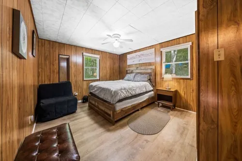 Cozy Muskoka cottage