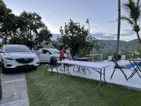 King Ranch villas - hilltop cabin with 22 person jacuzzi Hotel a Cambita El Pueblecito