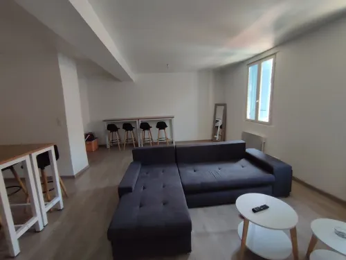 A 20 min des Stations Appartement Très Paisible