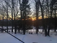 4 bedroom house 10 minutes to Windham Mountain