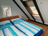 Daub's Island Oasis/Apartment with Balcony Near the South Beach, Pet Free