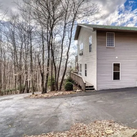 Home on Beech Mountain