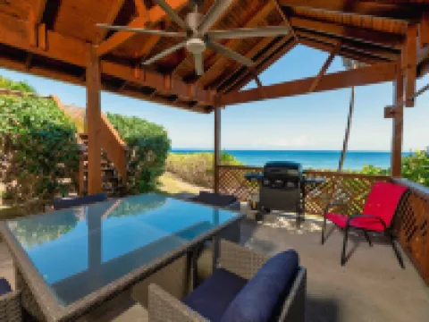Seaside 3 Bedroom Villa with Pool in First Bight. Incredible Views! Hotels in First Bight