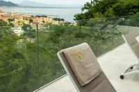 Apartment on the Amalfi Coast PARKING SPACE AND POOL
