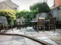 Delightful New Forest Cottage in Idyllic Village