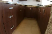 Escape to Paradise, Minimalist 4-BR Beachfront: 300 Mbps with amazing views