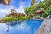 Exotica-All Suite House & Killer Views. On-site Staff-Gated Community-Paved Road - Pools