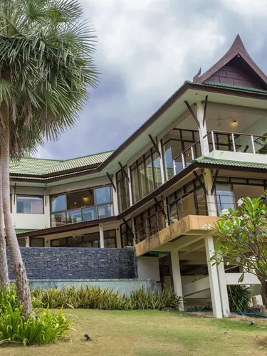 รูปภาพของStunning luxury 3 bedroom villa with ocean views and private pool