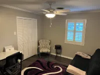 3 bedroom home that's about 10 mminutes away from the local casinos.