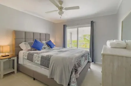 Migrate Beach Chalets #3, sleeps 7. N Palmetto Point. WiFi. AC. Pools. Paradise!