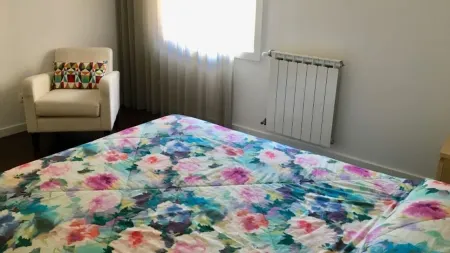 Espinho Beach apartment - A cozy home in the best possible location Отели в г. Эшпинью