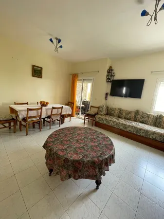 Grand Duplexe Mer et Piscine in Tangier