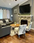 15 min to Downtown Dallas! 4BR Family Friendly Home