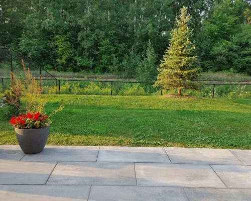 1Bed  1Bath Apartment  Quiet, close to park, beach,  biking and walking trails Hotels in Arnprior