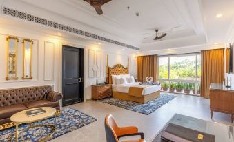 Mayfair Palm Beach Resort