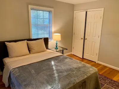 2Br Arlington Walk to Metro, mins to Whitehouse